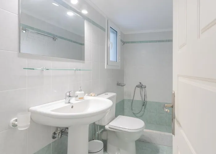 Akti Apollona Apollon